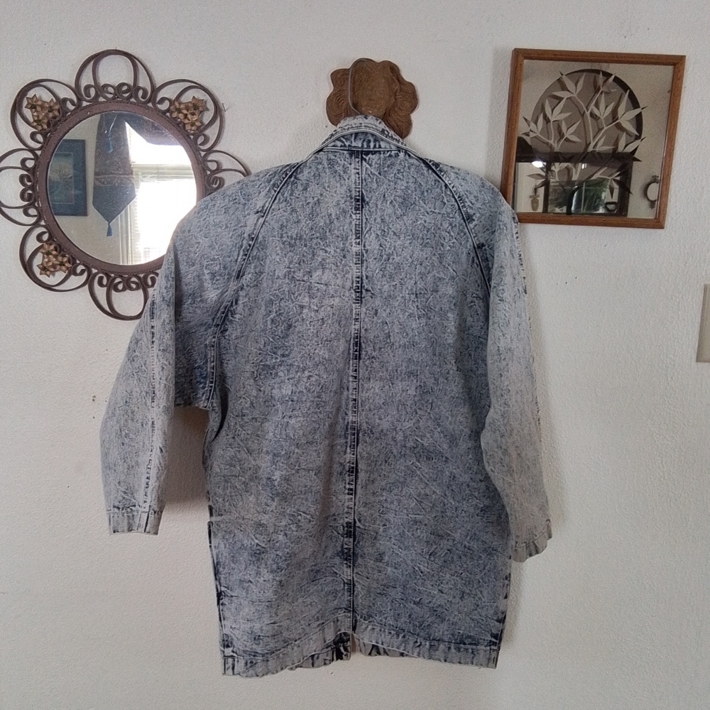 VINTAGE APACHE BY THE WEST PLUS ACID WASHED JEAN JACKET, MEDIUM - Picture 8 of 9